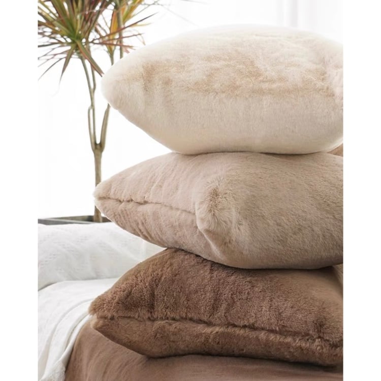 フェイクファー クッション／ブラウン フェイクファー クッション／ブラウン