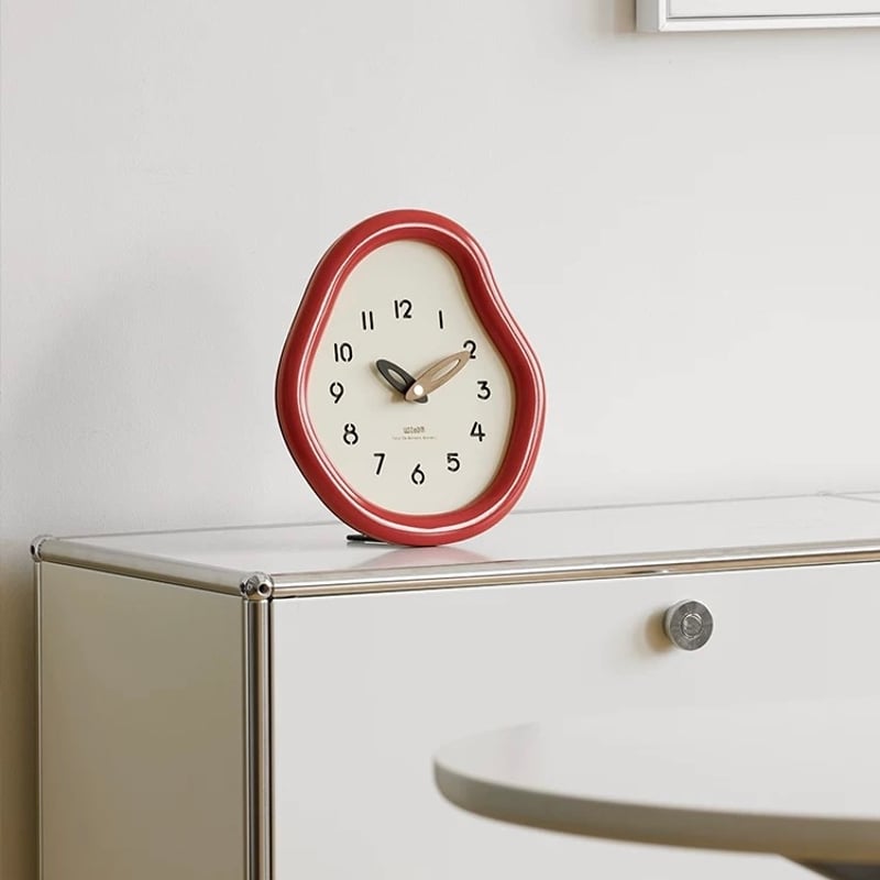 チャビー フレーム カーブ デザイン クロック 全3色 置き時計 | 70PARK