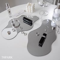 【即納】#2点セット うねうね ウエーブ アクリル ミラー トレイ