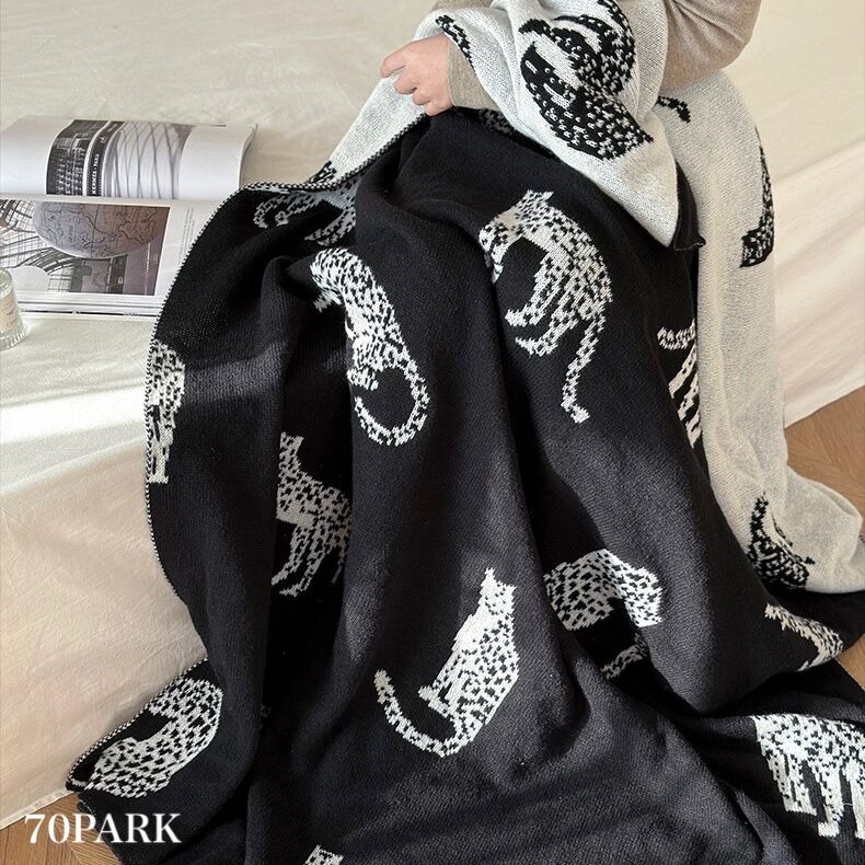 かのママ様ご専用 美品 マルチ刺繍ニット ブラック 36 予約]コード刺繍ルーズニットプルオーバー/ブラック – Lumier