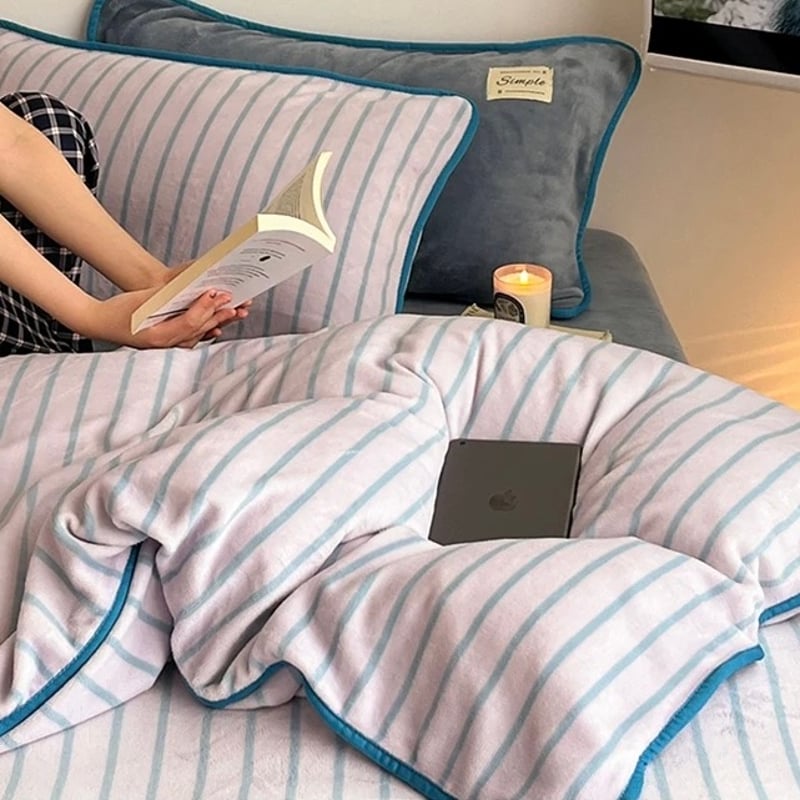 ブルー ストライプ パイピング 厚手 ミルク フリース 冬用 布団カバー