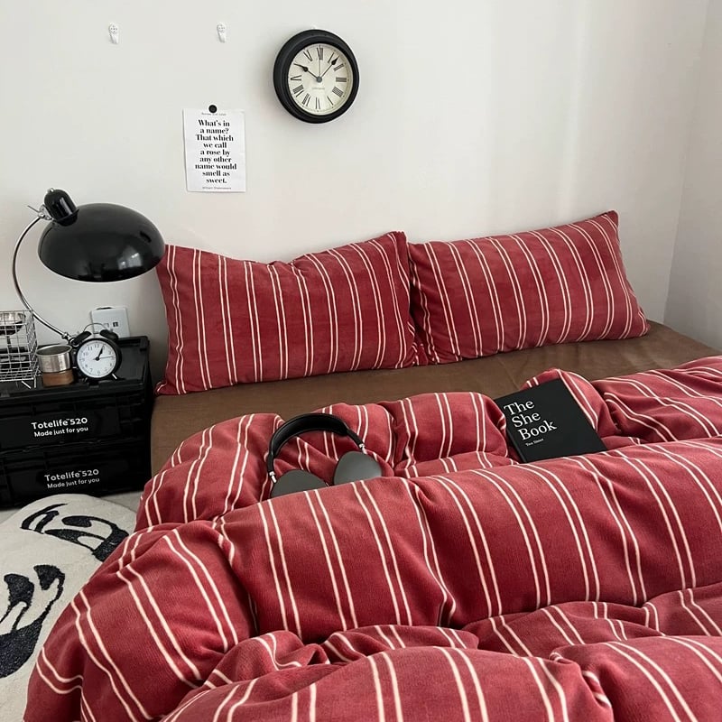 レッド アイボリー ストライプ 冬用 布団カバーセット 全3種 | 70PARK