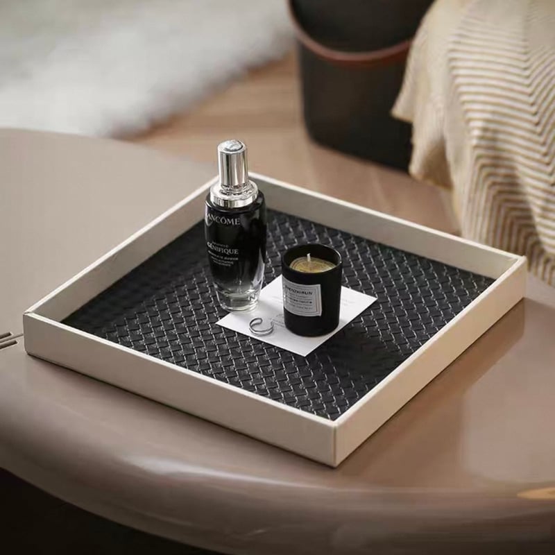 モノトーン スクエア 編み込み レザー トレイ 全4種 | 70PARK