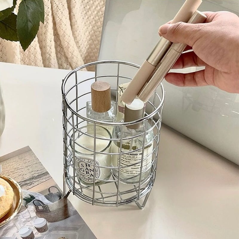 脚付き ワイヤー 収納 バスケット シルバー カゴ 小物入れ | 70PARK