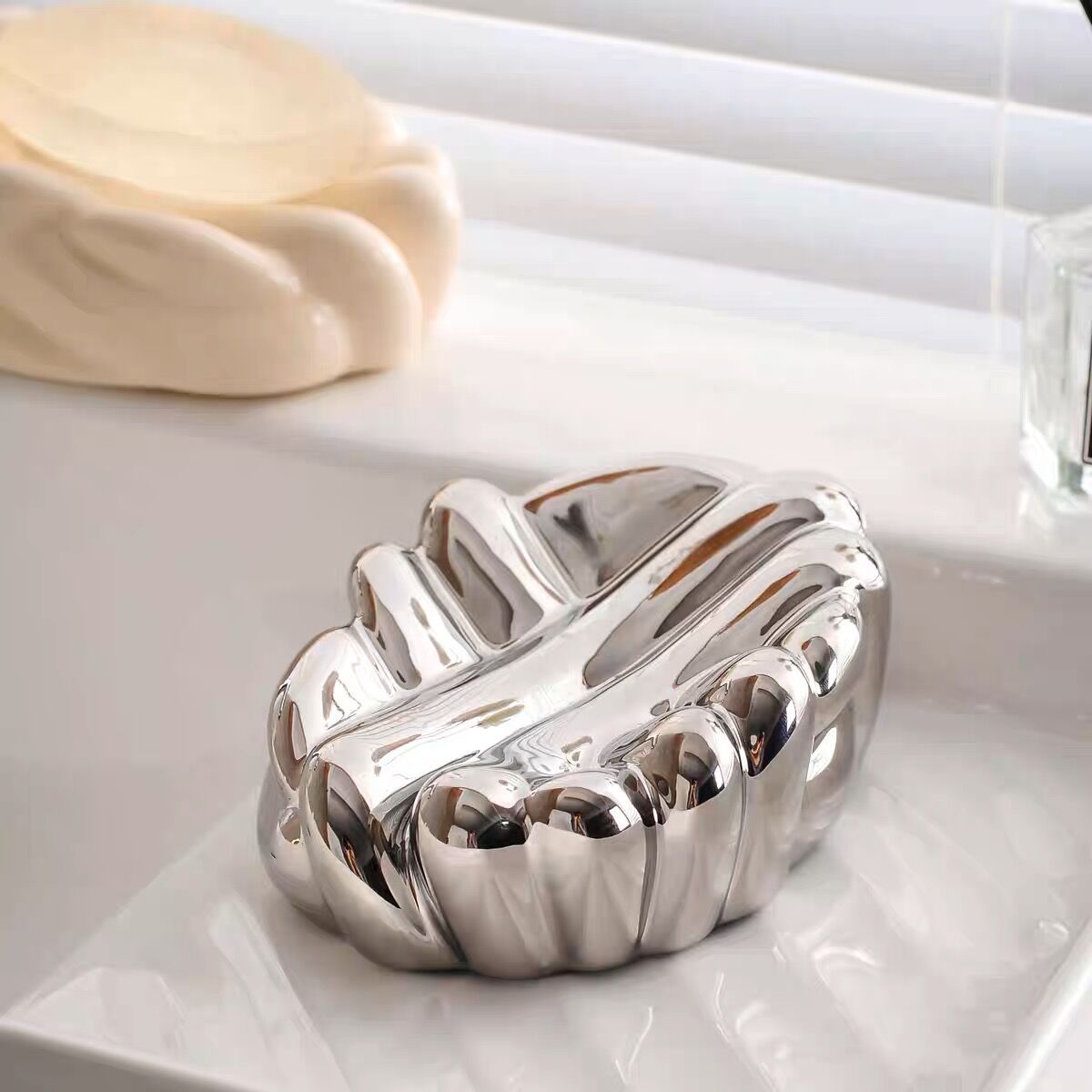 即納】#ノット セラミック ソープディッシュ 全2色 石鹸置き | 70PARK