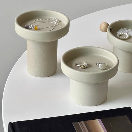 #ナチュラル セラミック 脚付き アクセサリー トレイ 全2サイズ 小物置き キャンドルホルダー