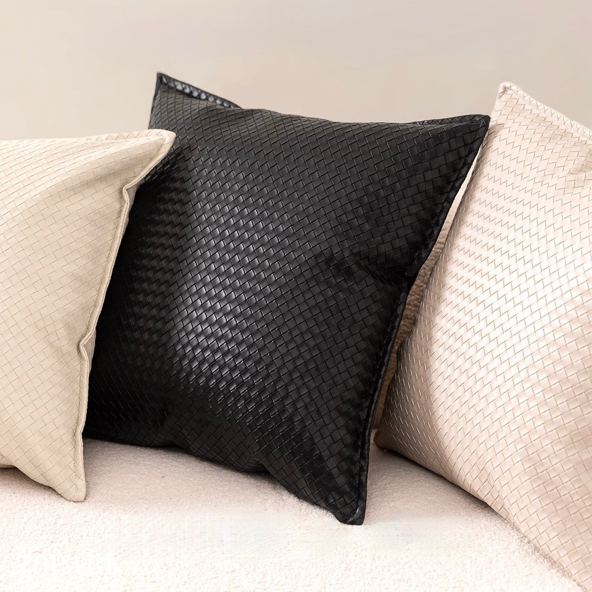 リッチ フェイクレザー 編み込み クッションカバー 全6色 45×45