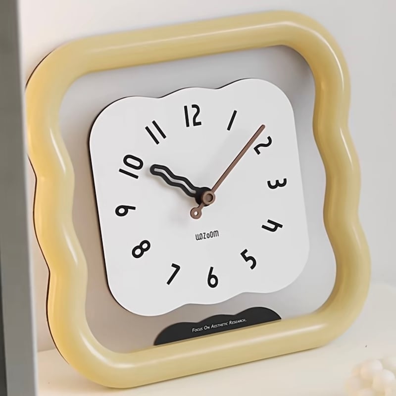 LEDライト付き ウエーブ クリア クロック 全3色 掛け時計 | 70PARK