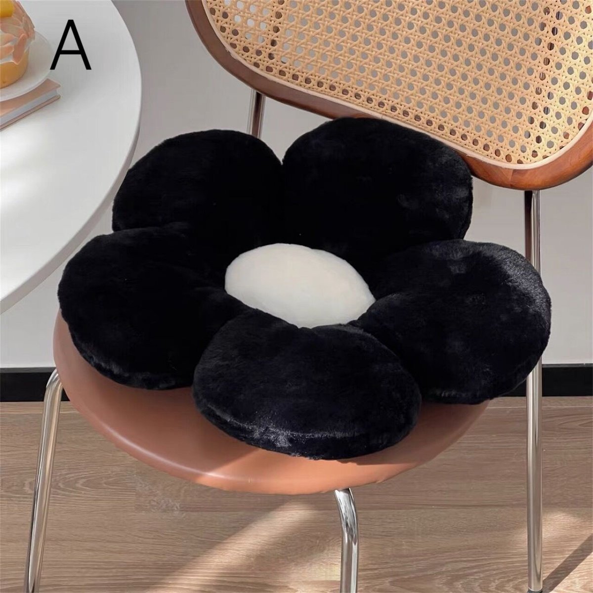 モノトーン フラワー型 クッション 全2色 座布団 | 70PARK