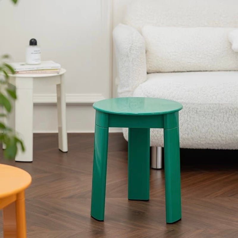 ヨーロッパ　ヴィンテージ　ラウンド　スツール　サイドテーブル Oak サイドテーブル ラウンド – 曲線美とオークの温もりを纏う上質家具