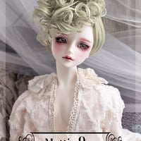 Mattia 9 inch ウィッグ