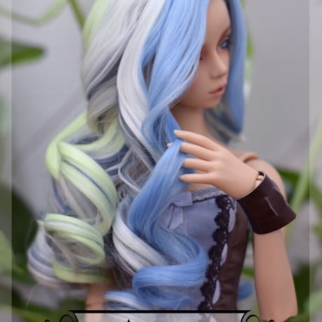 Aurora 7 inch ウィッグ