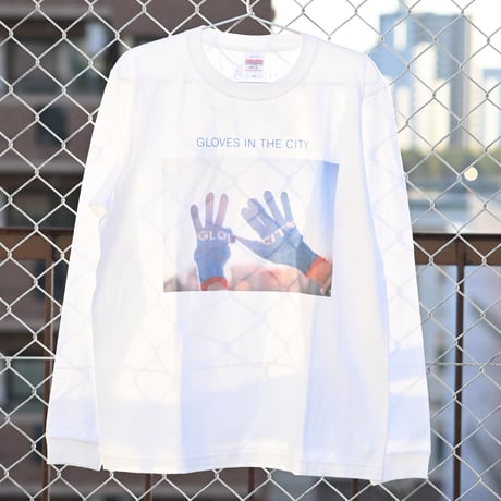 GLOVES IN THE CITY Tシャツ（長袖）