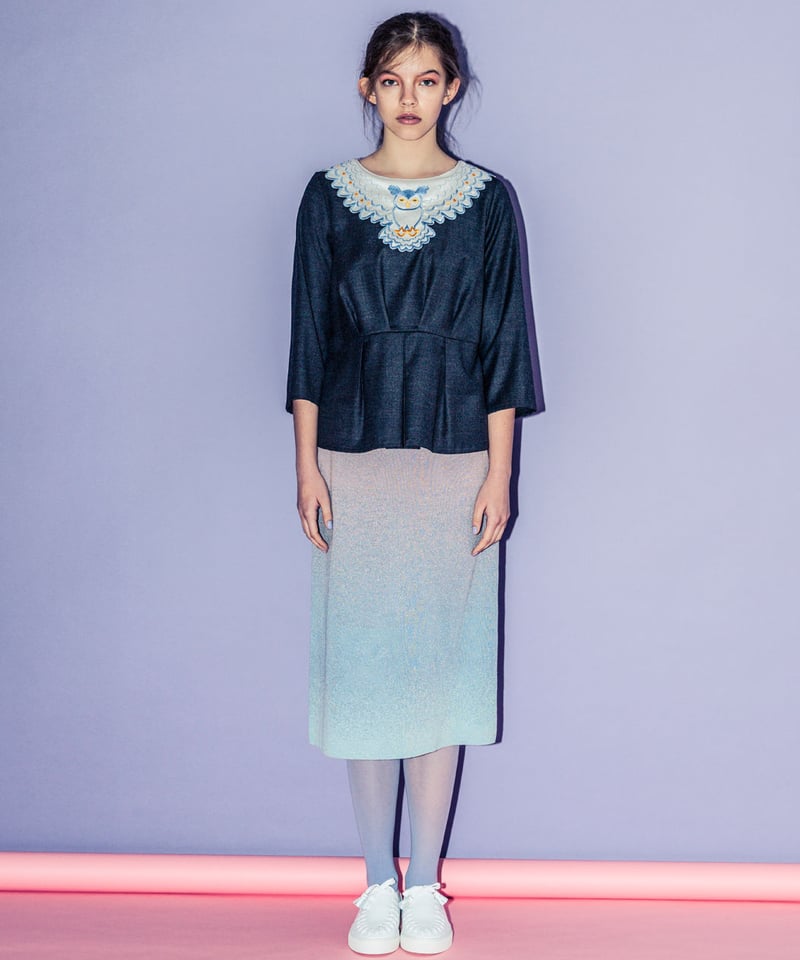 フクロウの刺繍えりブラウス（charcoal） | migh-T by Kumiko Watari 