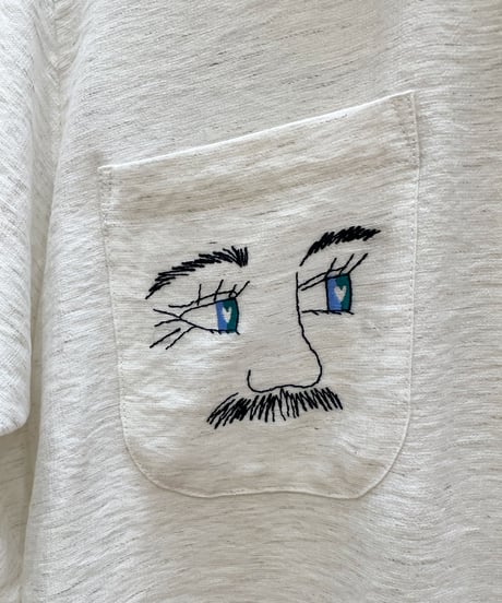 フェイス刺繍ブラウス (white)