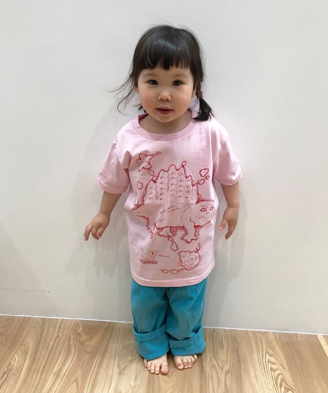 ディメトロドン大陸のキッズTシャツ (pink)