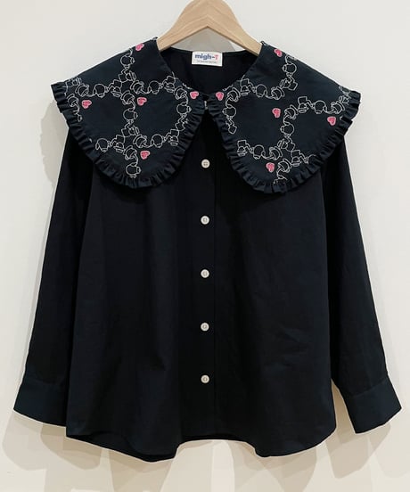 アフターヌーンティー刺繍ブラウス