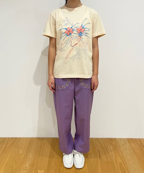 フラワースマイルTシャツ (ivory)
