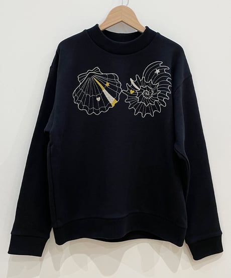 マーメイドシェル刺繍スウェット (black)
