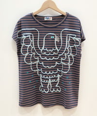 <SAMPLE SALE>  ワシのテープ刺繍Tシャツ (beige x blue)