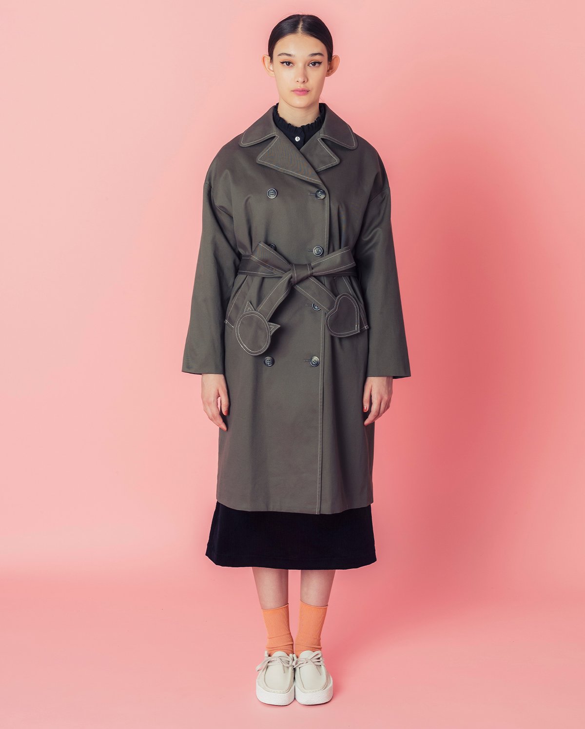新品未使用 リロマ LIROMA ベルト付きトレンチコート カーキ 日本製 ネコ♡ベルトトレンチコート (dark olive) | migh-T by Kumiko W