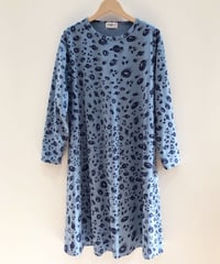 ドーナツ惑星プリントカットソーワンピース (light blue)
