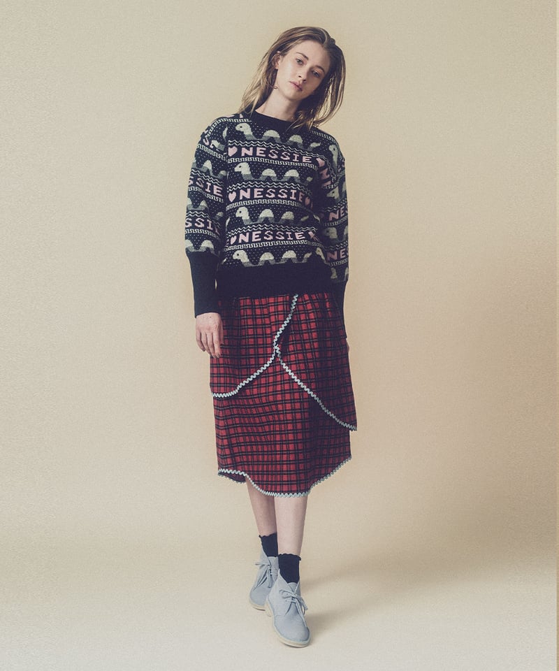 ネッシーのセーター (charcoal) | migh-T by Kumiko Watari