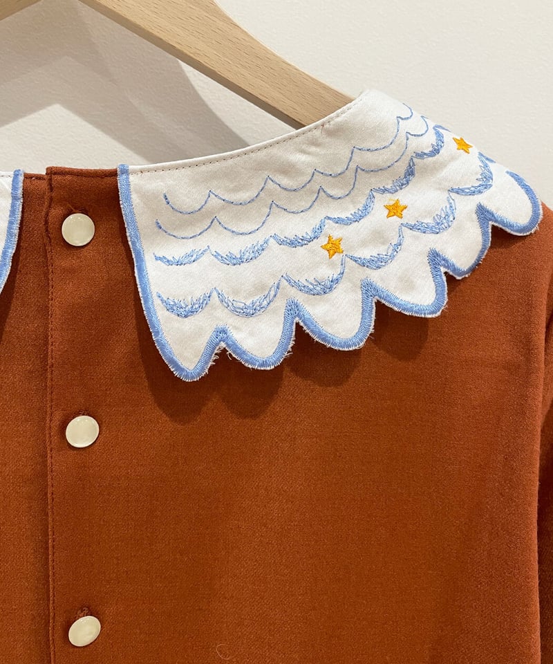 SAMPLE SALE> フクロウの刺繍えりブラウス(terracotta) | migh- SAMPLE SALE> フクロウの刺繍えりブラウス(terracotta) | migh-