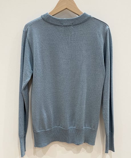 ハートルーツのニット（light blue)