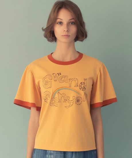グランドキャニオンの生き物ロゴ刺繍Tシャツ (peach yellow)