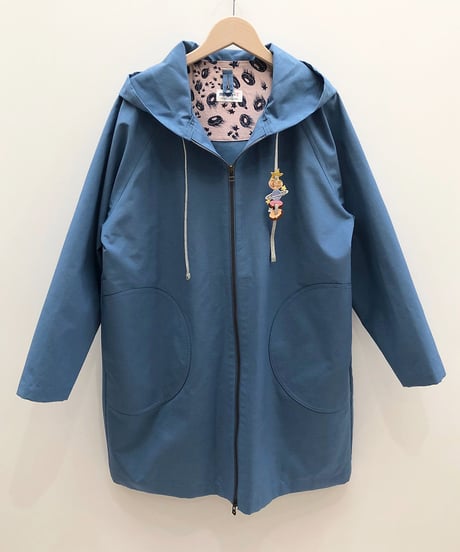 刺繍モチーフ付きドローストリングフードジャケット (light blue)