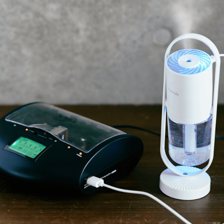 乾電池充電器 マルチ・チャージャーV2