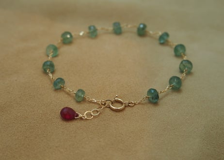 Emerald Design Bracelet (Bt/C)
