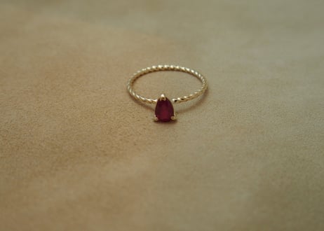 Ruby Petit Ring (p/s)