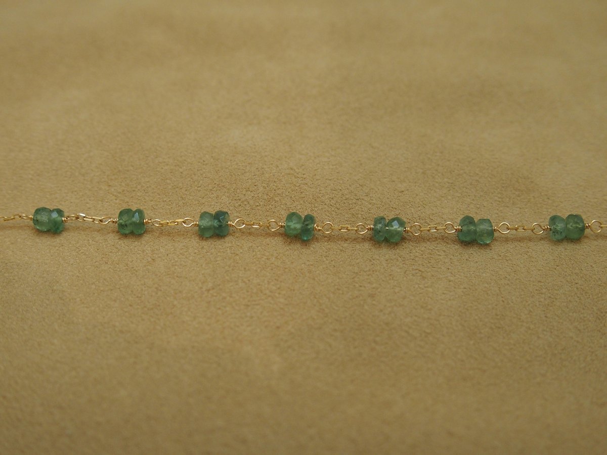 エメラルドブレスレット 2_0907f595-ed49-4c53-a134-