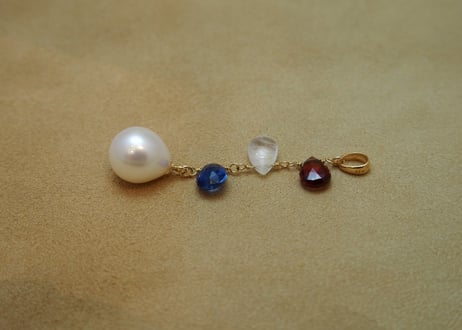 3colors Design Pendant Top (Garnet/R.Moonstone/Kyanite)