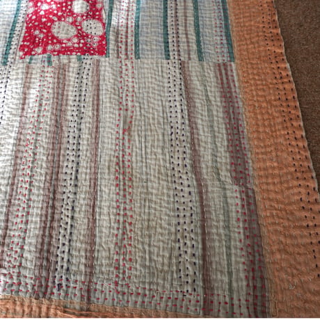 Vintage Kantha Quilt 4（ヴィンテージカンタキルト4・エメラルドグリーン・サーモンピンク・レッドドット)