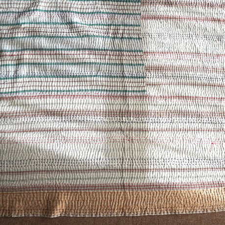 Vintage Kantha Quilt 4（ヴィンテージカンタキルト4・エメラルドグリーン・サーモンピンク・レッドドット)