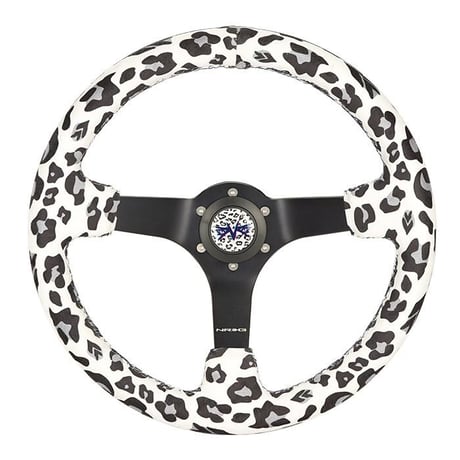 【NRG Savage ステアリングホイール White Cheetah】