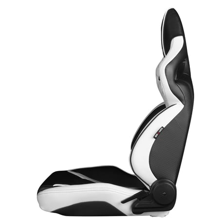 ２脚【Braum Racing Orue ホワイト＆ブラックステッチ】