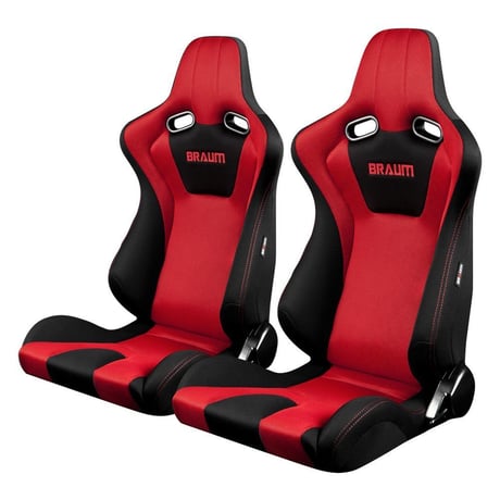２脚【Braum Racing  セミバケットシート Venom 赤＆黒】