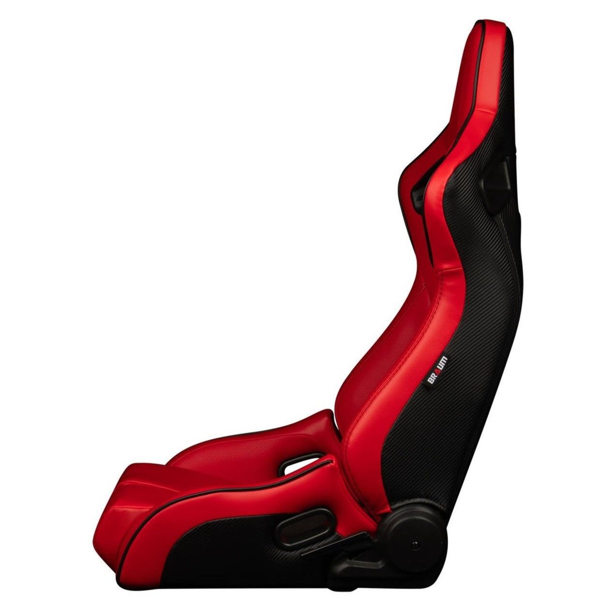 2脚【Braum Racing セミバケットシート Elite-R レッドレザー