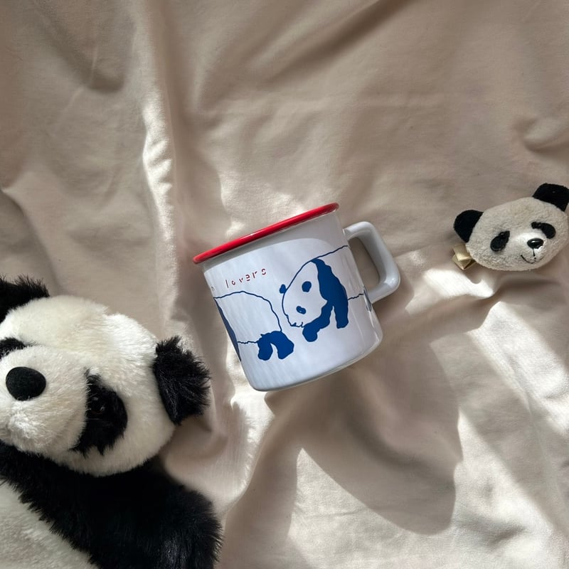 ラウンドリップマグカップ「panda lovers(パンダ愛好家)」 | もちづき
