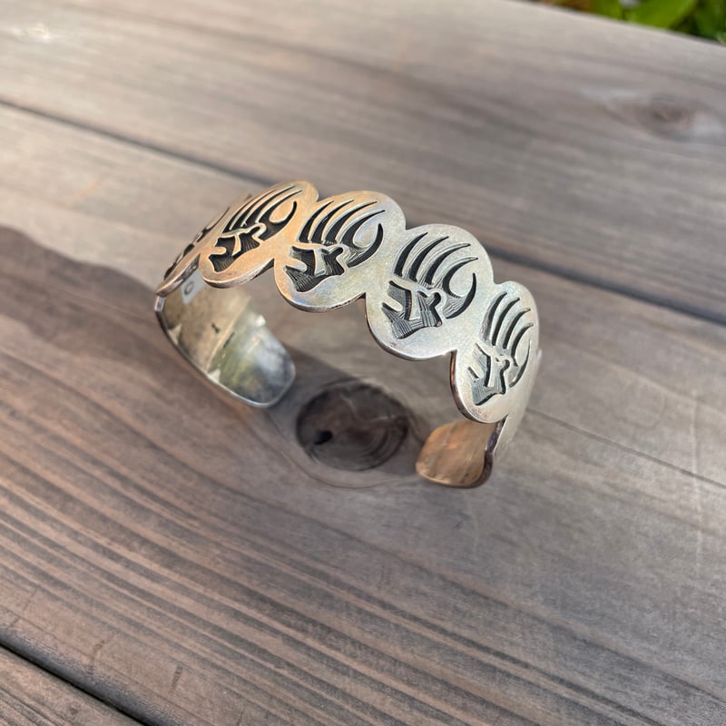 Hopi Bear paw cuff bangle - Old Stock | DOWN ON