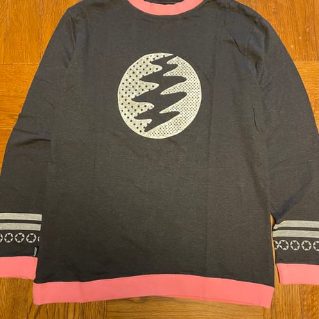 "VOLT & STAR" L/S Tee <JOINT>
