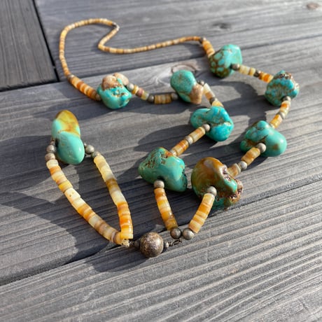 Navajo turquoise necklace *natural stone - Old Stock
