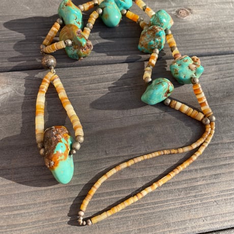 Navajo turquoise necklace *natural stone - Old Stock