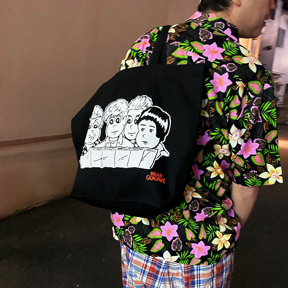 CHUNK ALOHA SHIRTS 2026 Model | headgoonie
