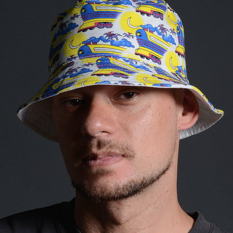 RUSSELUNO x HEADGOONIE REVERSIBLE BUCKET HAT
