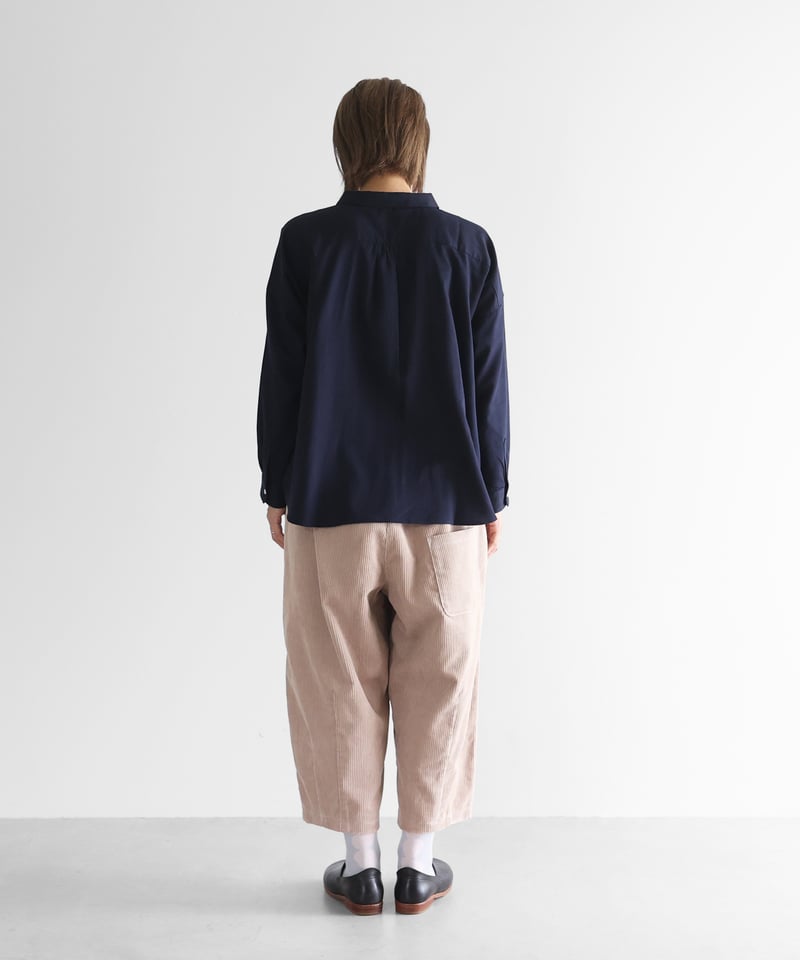 HUIS |シャトルコーデュロイバルーンパンツ（太畝・ピンクベージュ